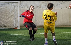 La Greca in azione